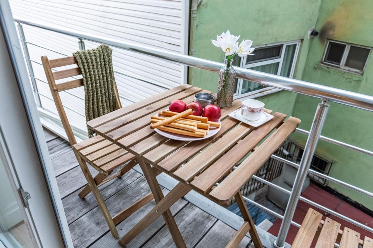 Splendid Flat With Excellent Location In Beyoglu Apartment Istanbul Bagian luar foto